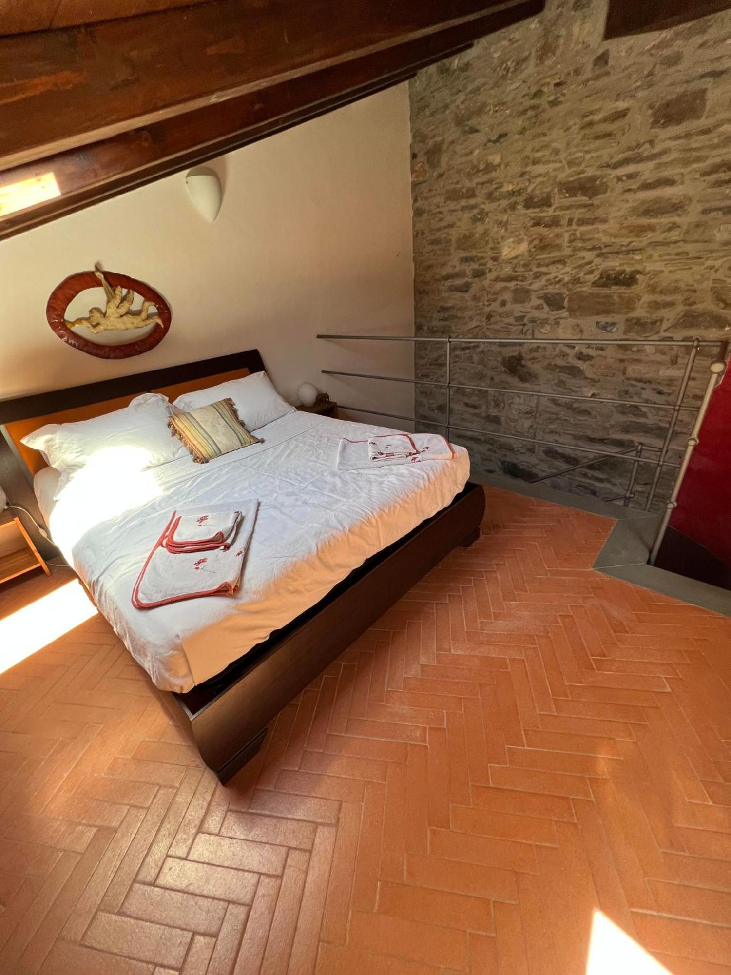 Casa Boru - A Beautiful Fully Restored Spacious House With Fantastic Views Calice al Cornoviglio Экстерьер фото