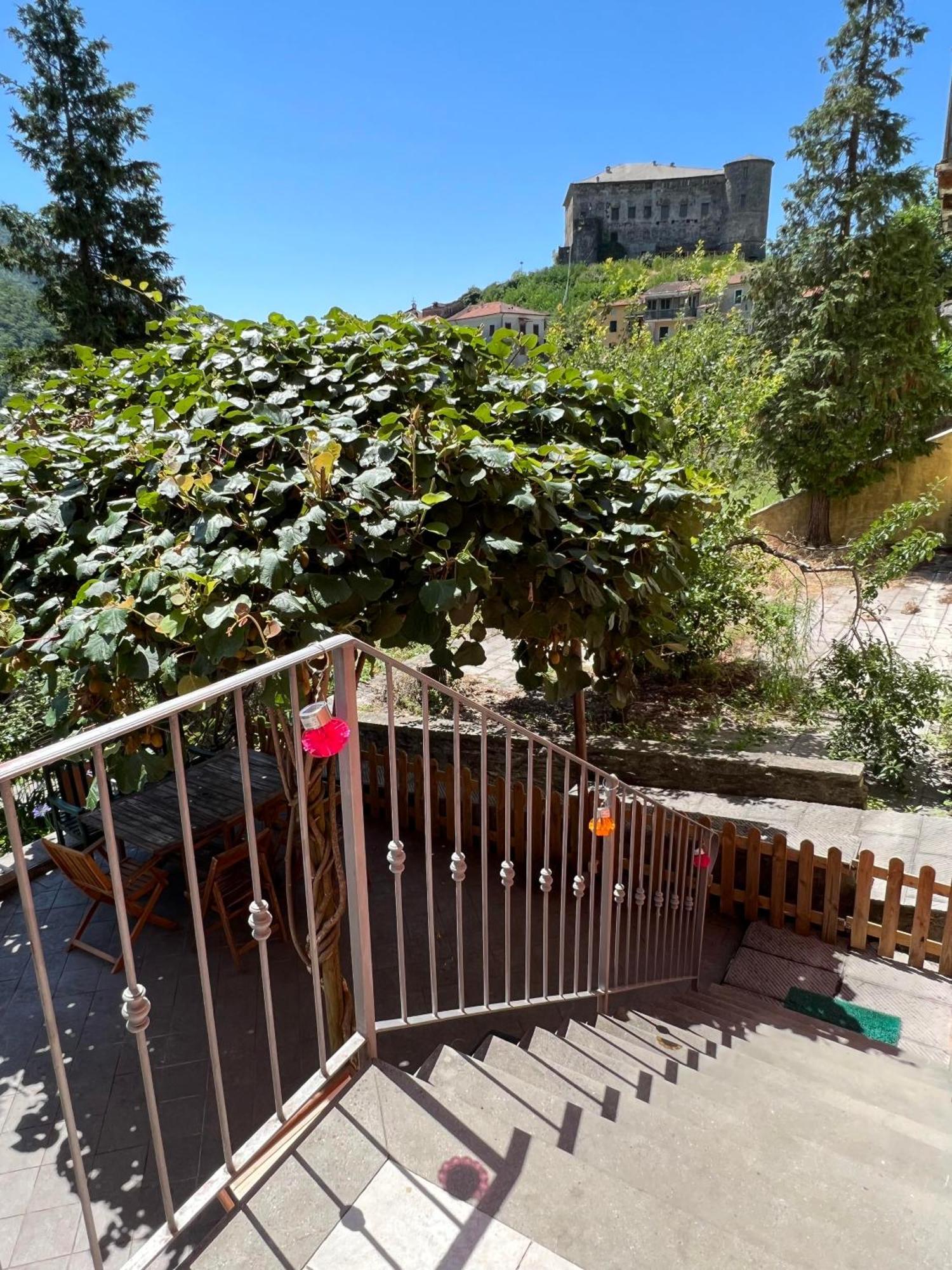 Casa Boru - A Beautiful Fully Restored Spacious House With Fantastic Views Calice al Cornoviglio Экстерьер фото